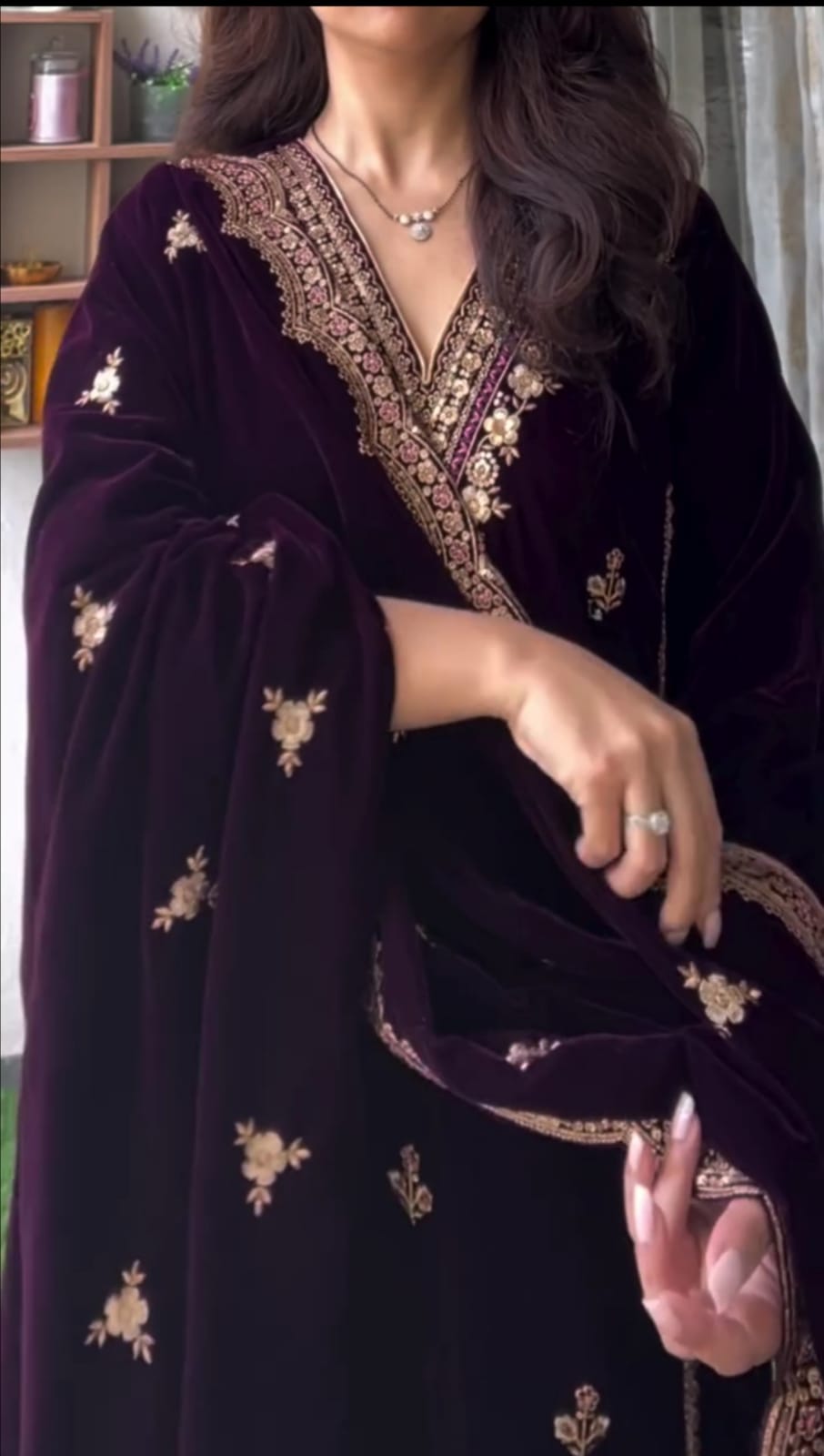 VIOLET EMBROIDERED VELVET DRESS