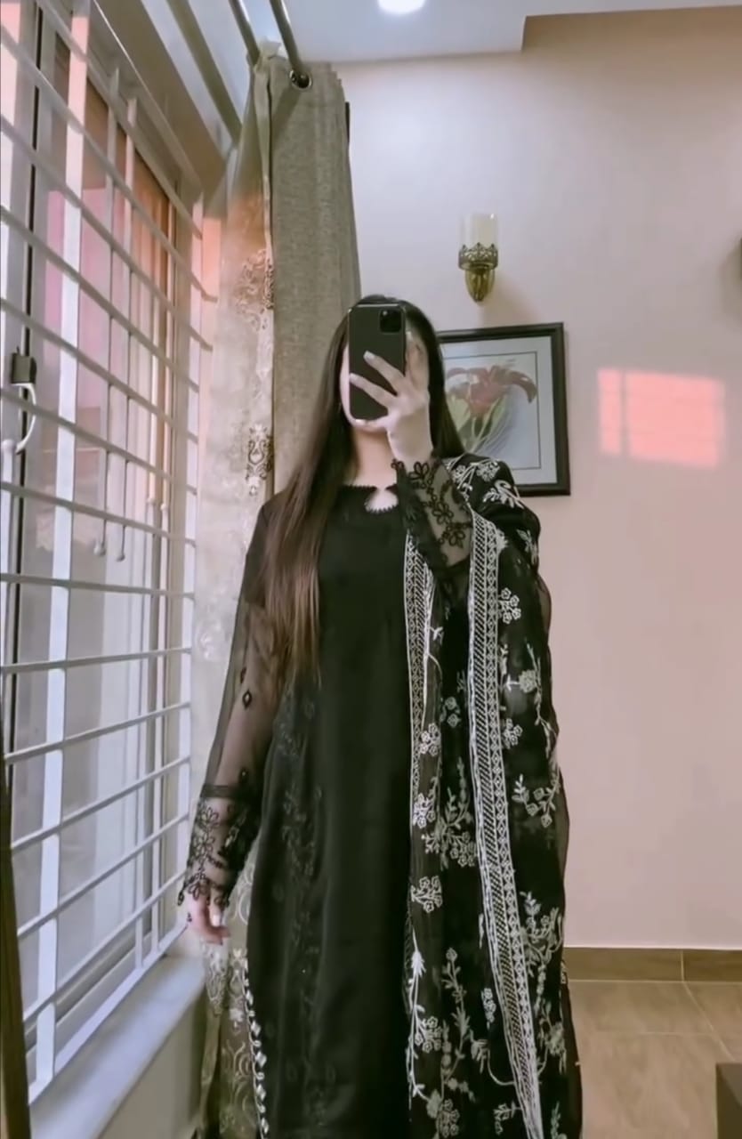 BLACK EMBROIDERED 3PC SUIT WITH NET DUPATTA