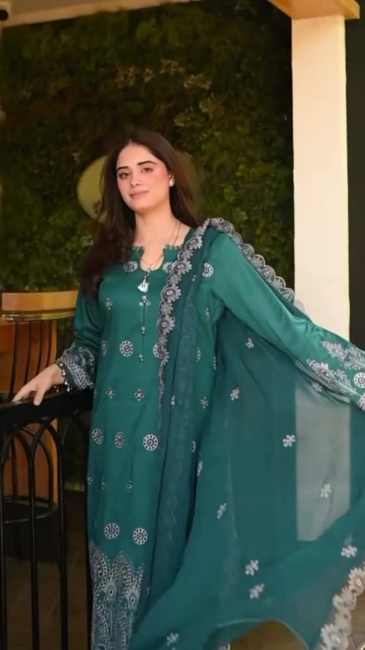 PEACOCK GREEN EMBROIDERED 3PC SUIT