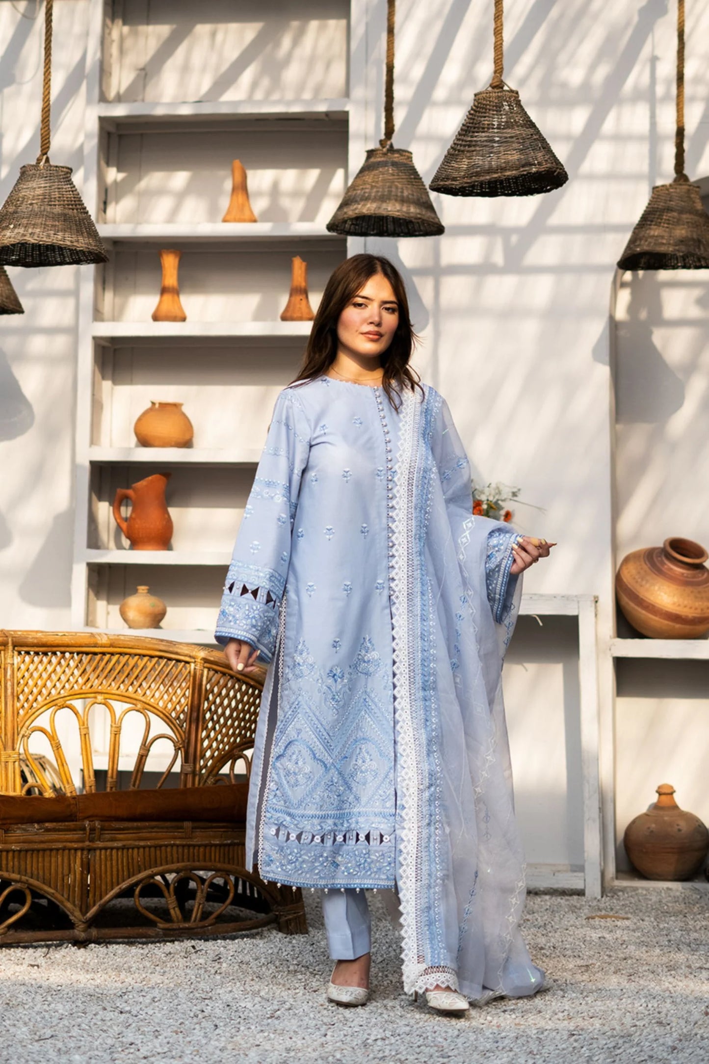 EMBROIDERED 3 PIECE SUIT