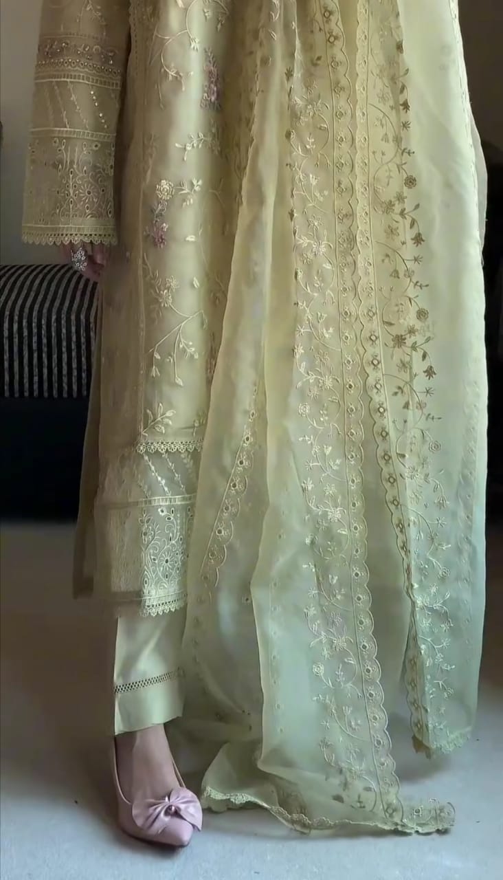 CREAM COLOR EMBROIDERED SUIT