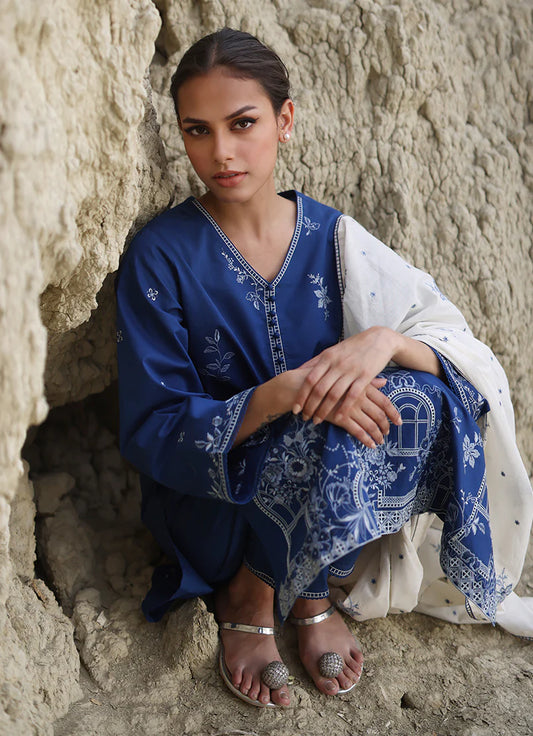 3 PC EMBROIDERED SUIT