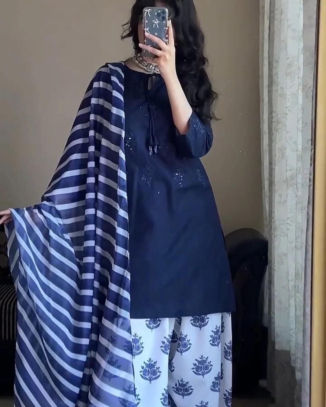 Blue Bloom Embroidery (3.Pcs)