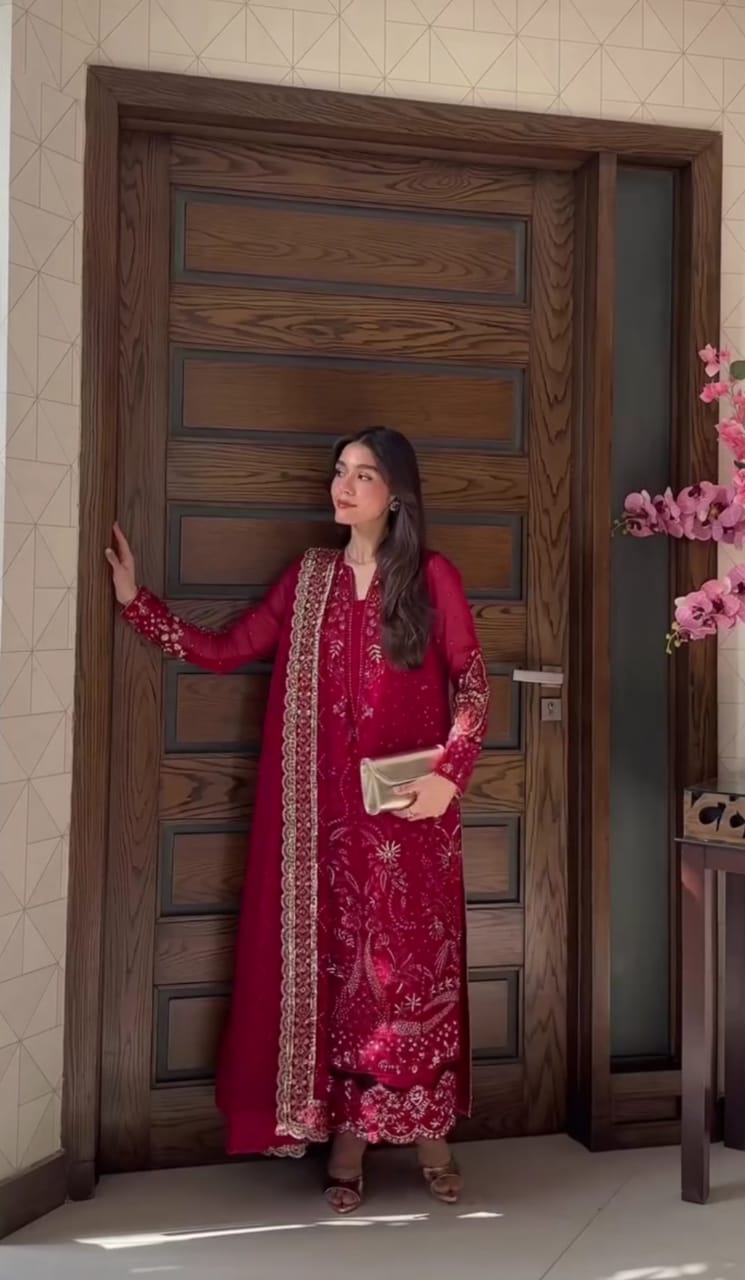 EMBROIDERED 3PC SUIT