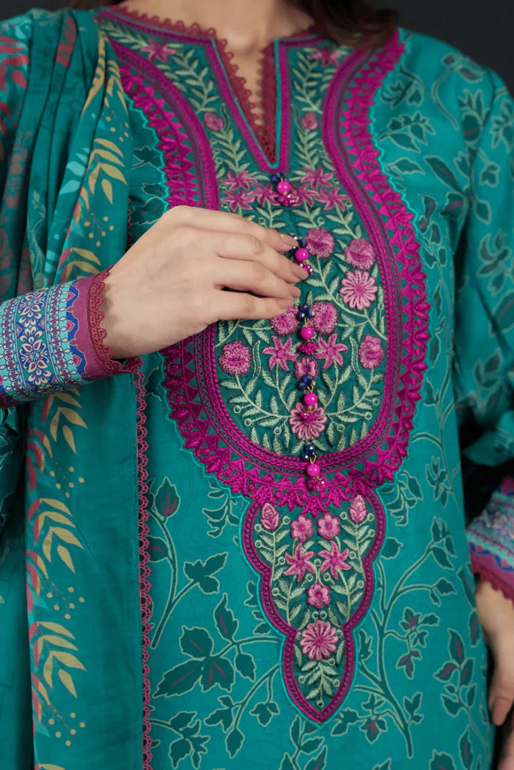 EMBROIDERED 3 PC SUIT