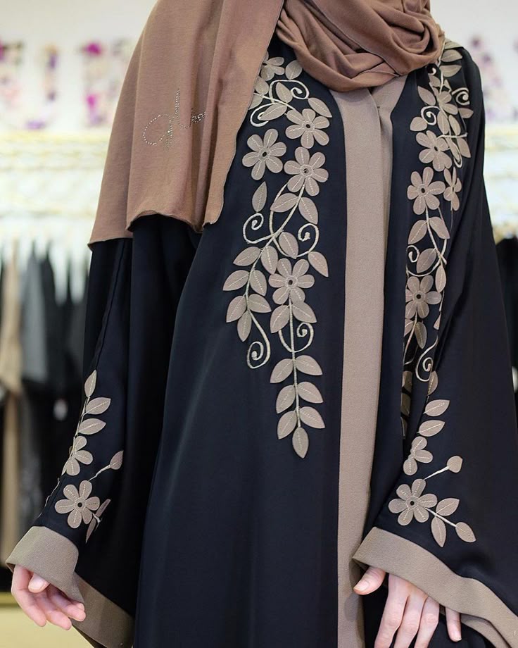 Fancy Black Abaya