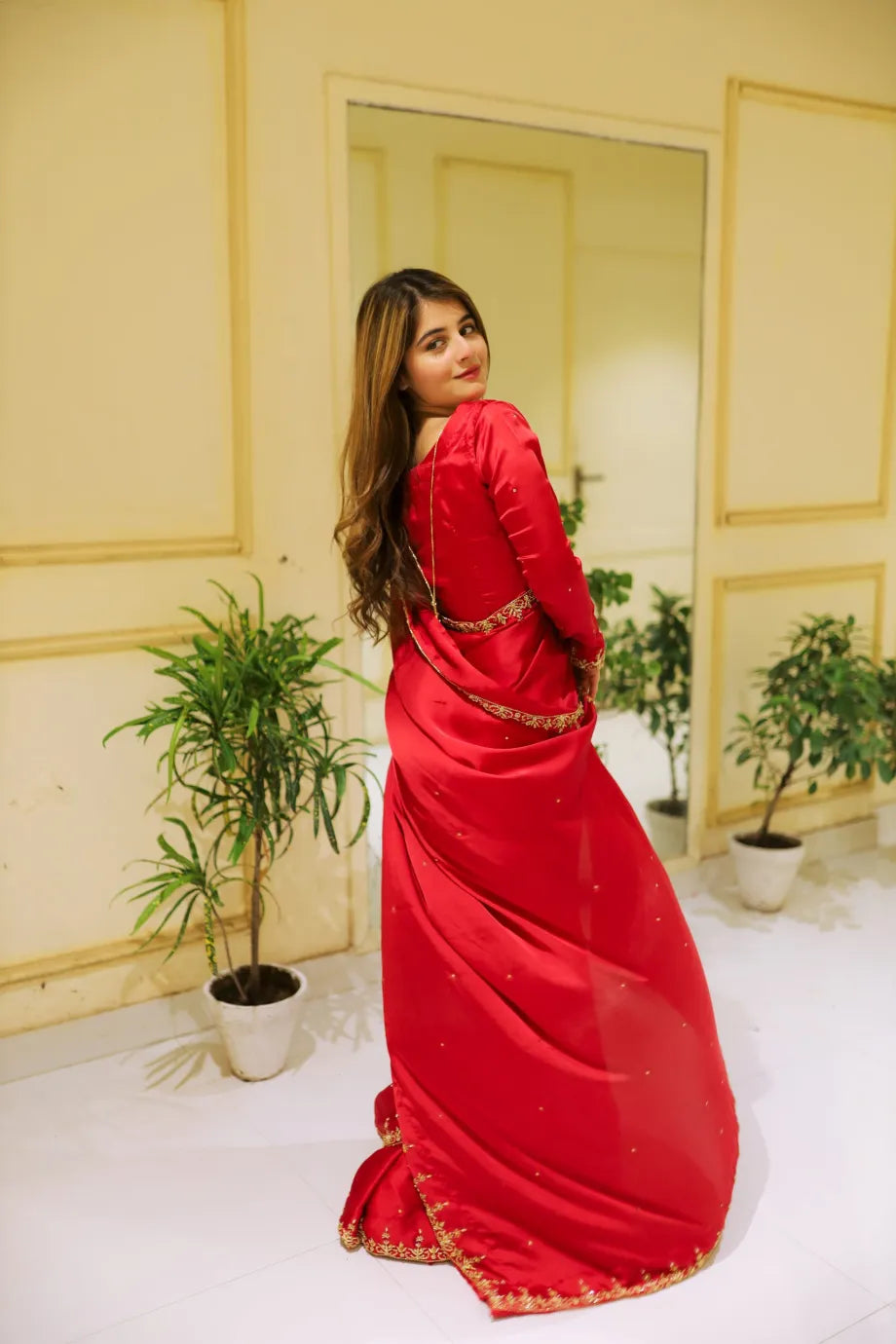 SOLID RED EMBELLISHED SAREE