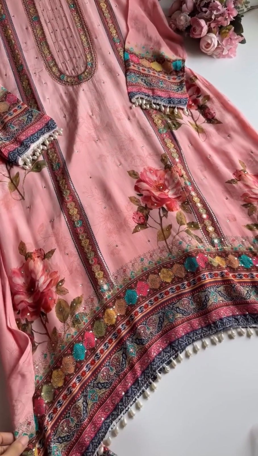 Zareen Women Embroidered 3pc Dress