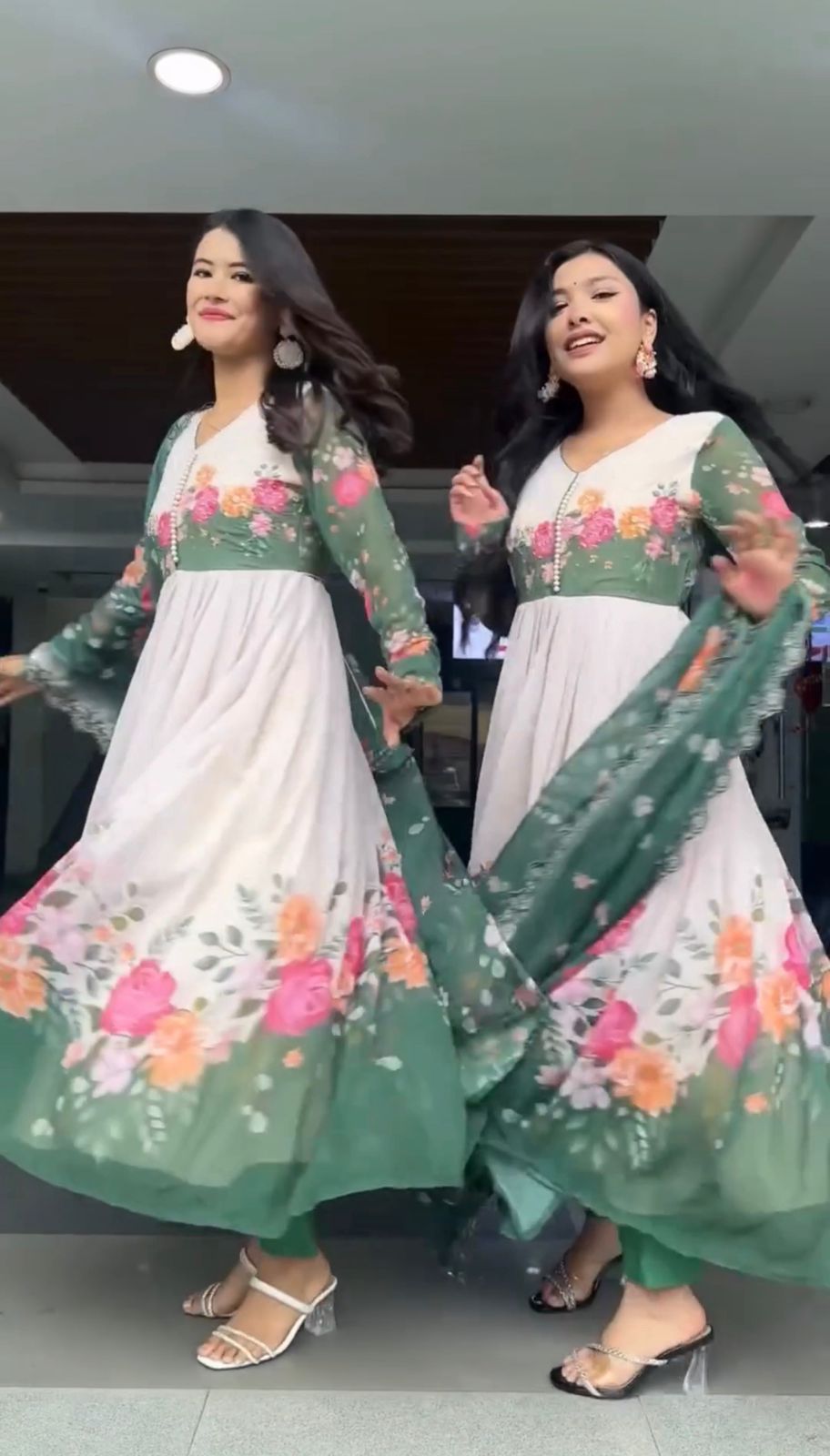 Women Beautiful Anarkali Frock 3 Pcs