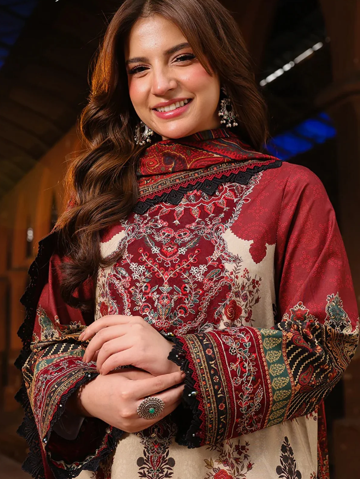 DANANEER PRINTED EMBROIDERED LAWN 3 PCS